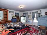636 Holmdel Road - Photo 23