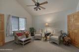 713 Western Boulevard - Photo 22
