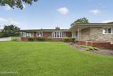 864 Breezy Oaks Drive - Photo 1