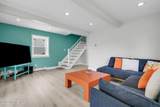 102 Victoria Place - Photo 15