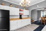 1233 Lawrence Avenue - Photo 15