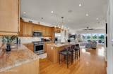 10 Waters Edge - Photo 6