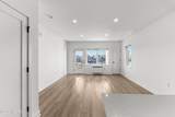 180 Morris Avenue - Photo 4