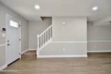 8 Colonial Court - Photo 15
