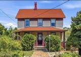 674 Bay Avenue - Photo 2