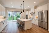 16 Valiant Court - Photo 1