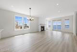 1131 Green Street - Photo 29