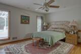 713 Western Boulevard - Photo 15