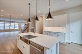 16 Valiant Court - Photo 11