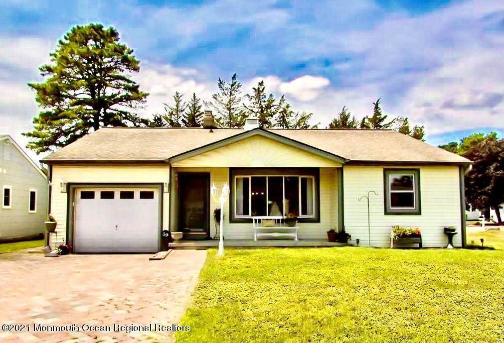 39 Nostrand Drive - Photo 1
