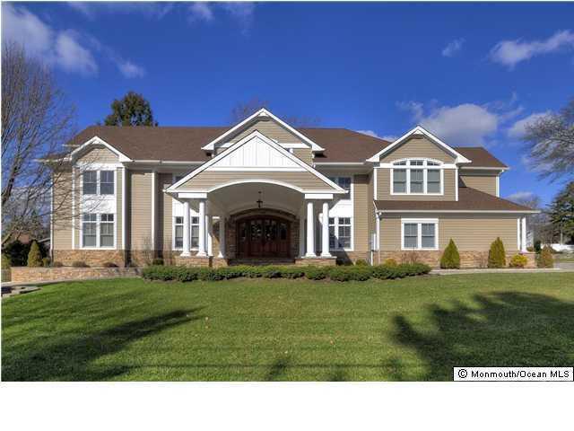100 Cranmoor Drive - Photo 1