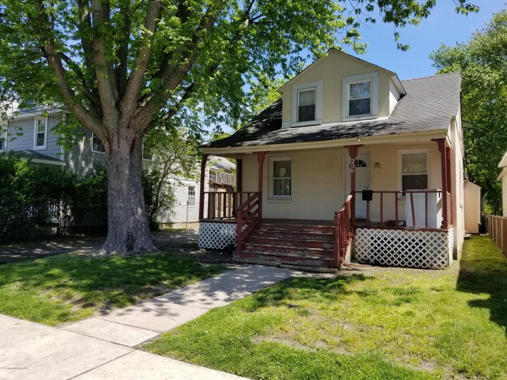 206 Dewitt Avenue - Photo 1