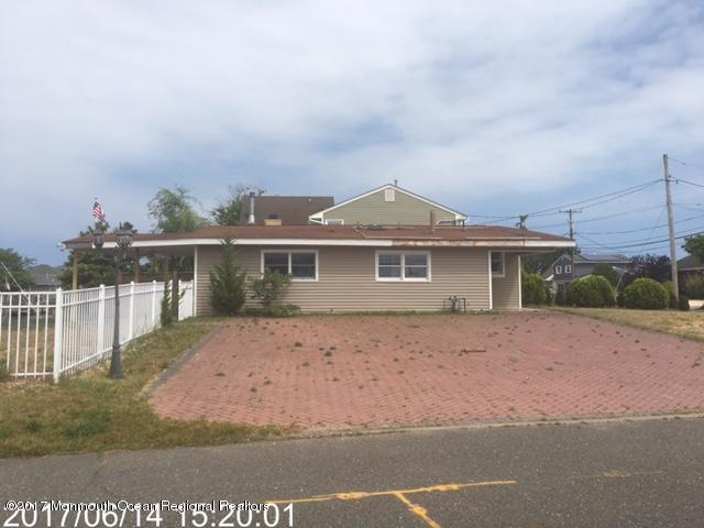 31 Crane Way - Photo 1