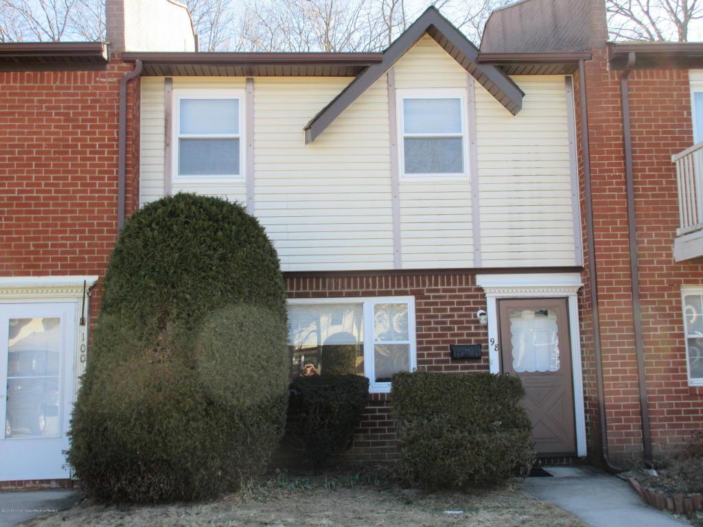 98 Belinda Court - Photo 1