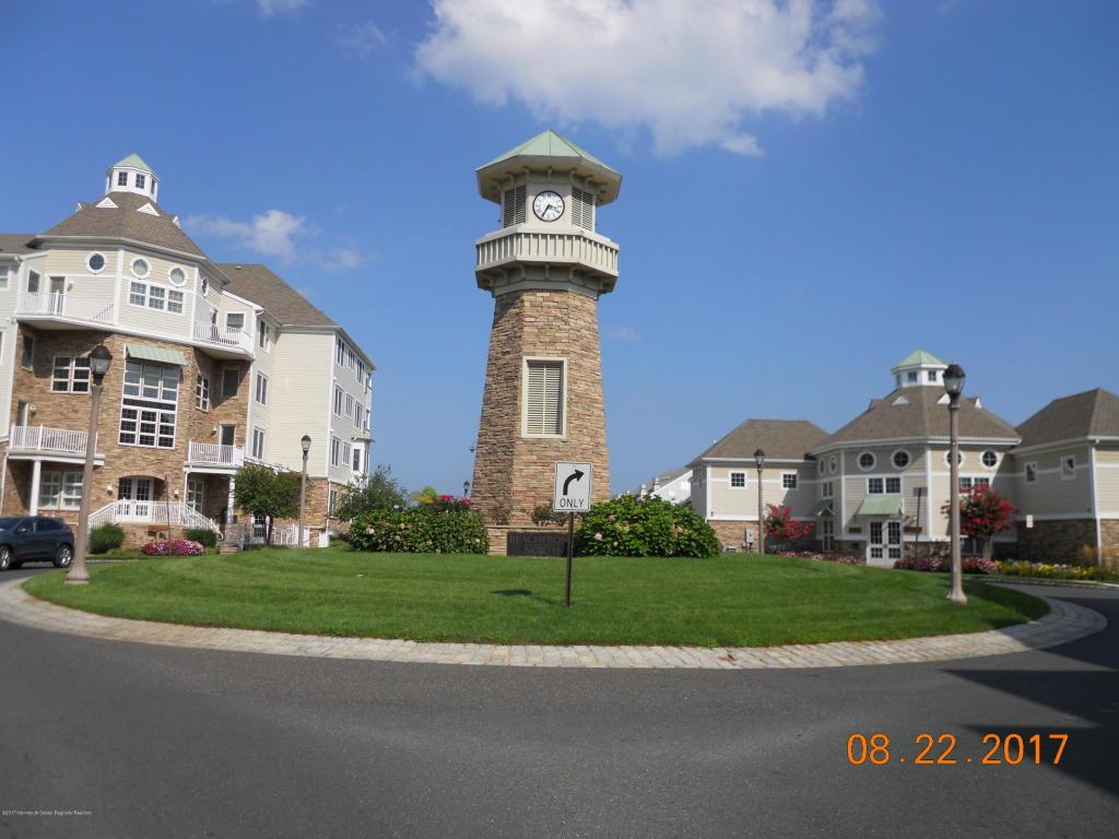 33 Cooper Avenue - Photo 1