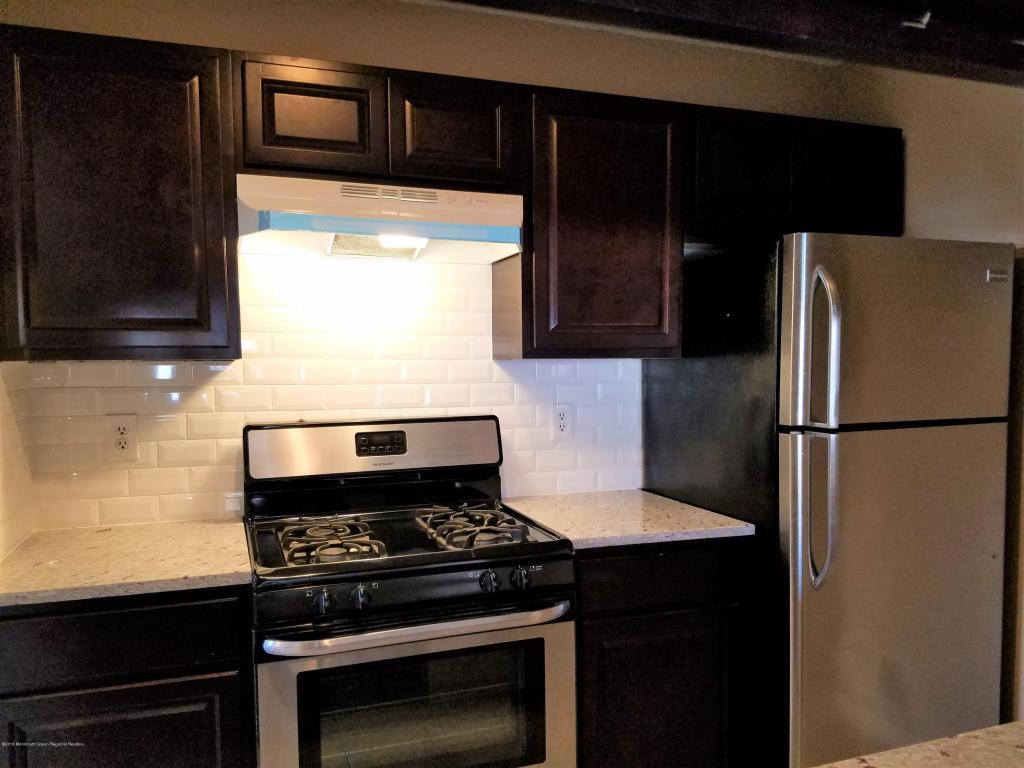 202 Larkspur Lane - Photo 1