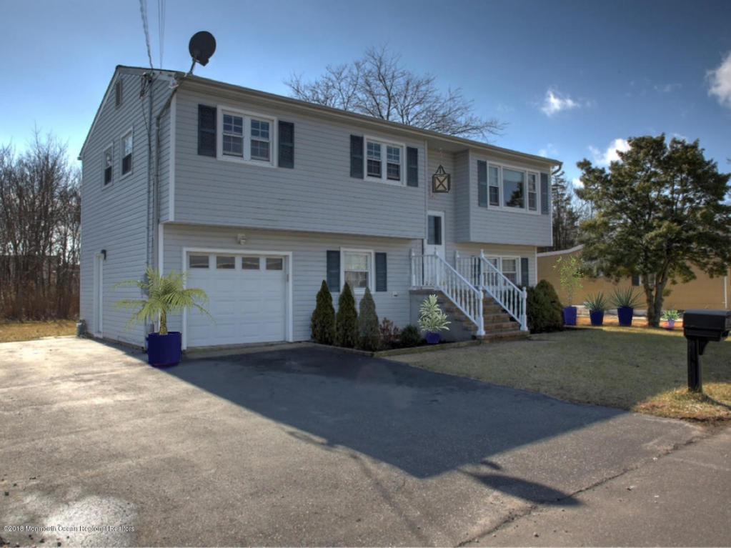 3191 Windsor Avenue - Photo 1