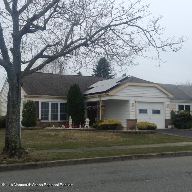 79 Buckingham Drive - Photo 1