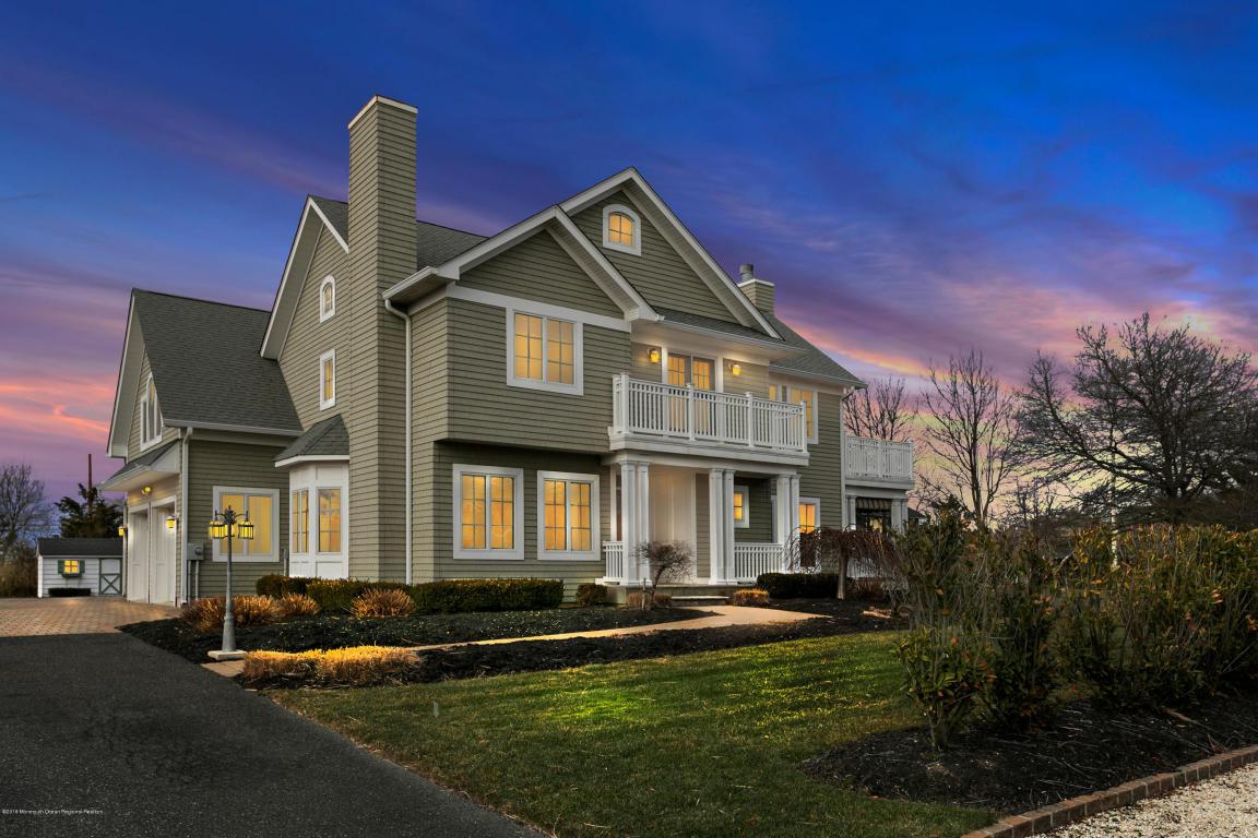 854 Main Avenue - Photo 1