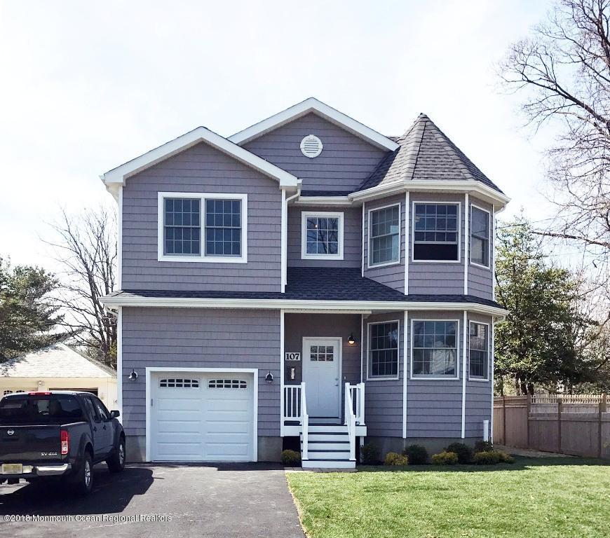 107 3rd Avenue - Photo 1