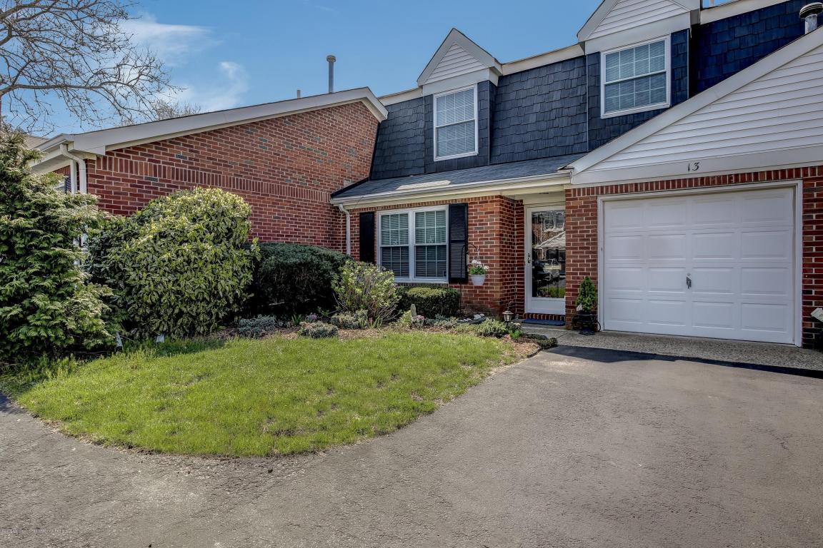 13 Dogwood Court - Photo 1