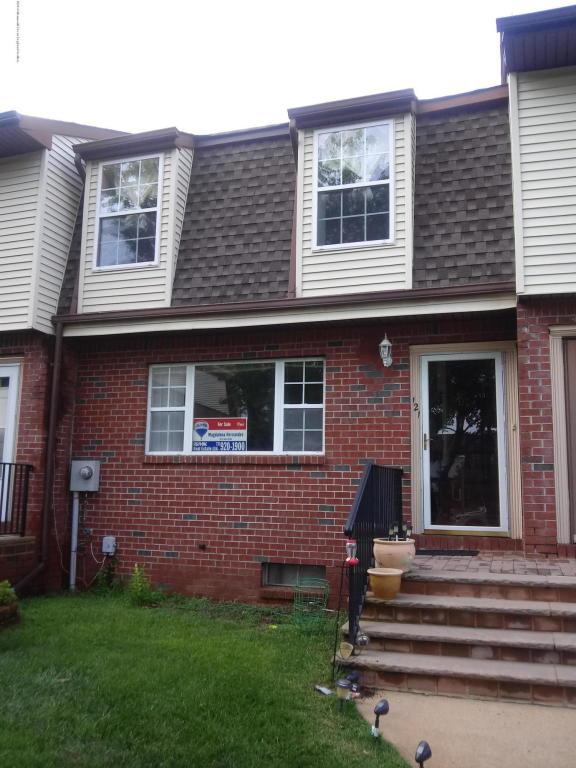 121 Camille Court - Photo 1