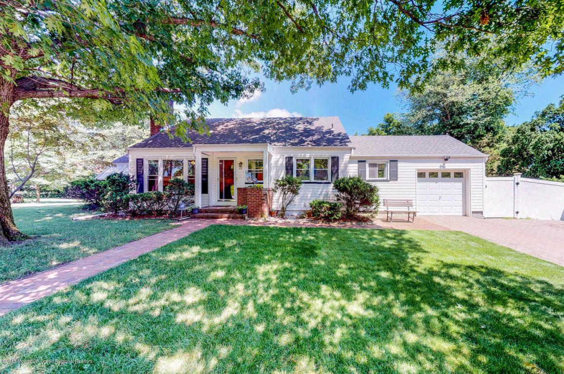 22 Woodland Avenue - Photo 1