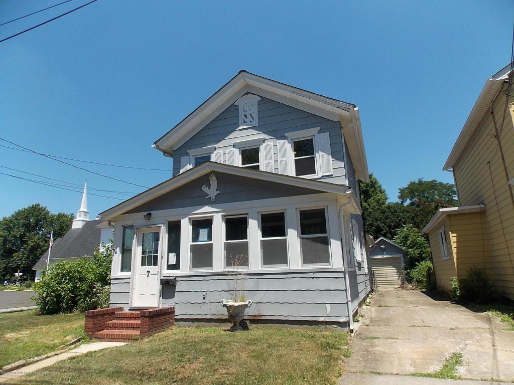 7 Center Street - Photo 1