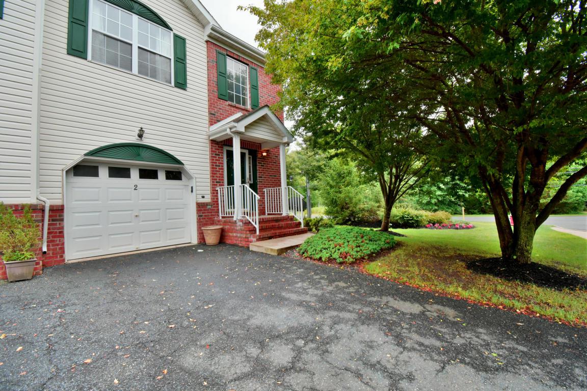 2 Heron Court - Photo 1