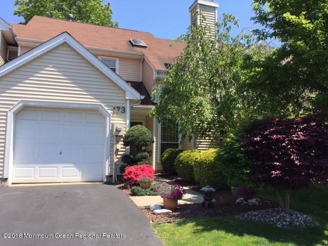 173 Daffodil Drive - Photo 1