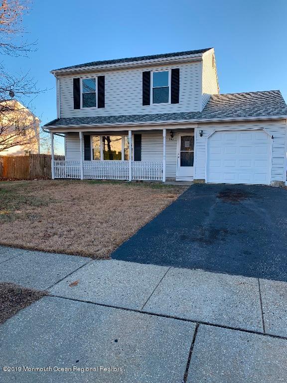 942 Columbus Drive - Photo 1