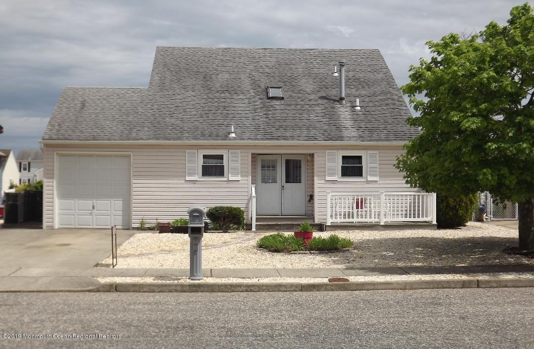 81 Windjammer Drive - Photo 1