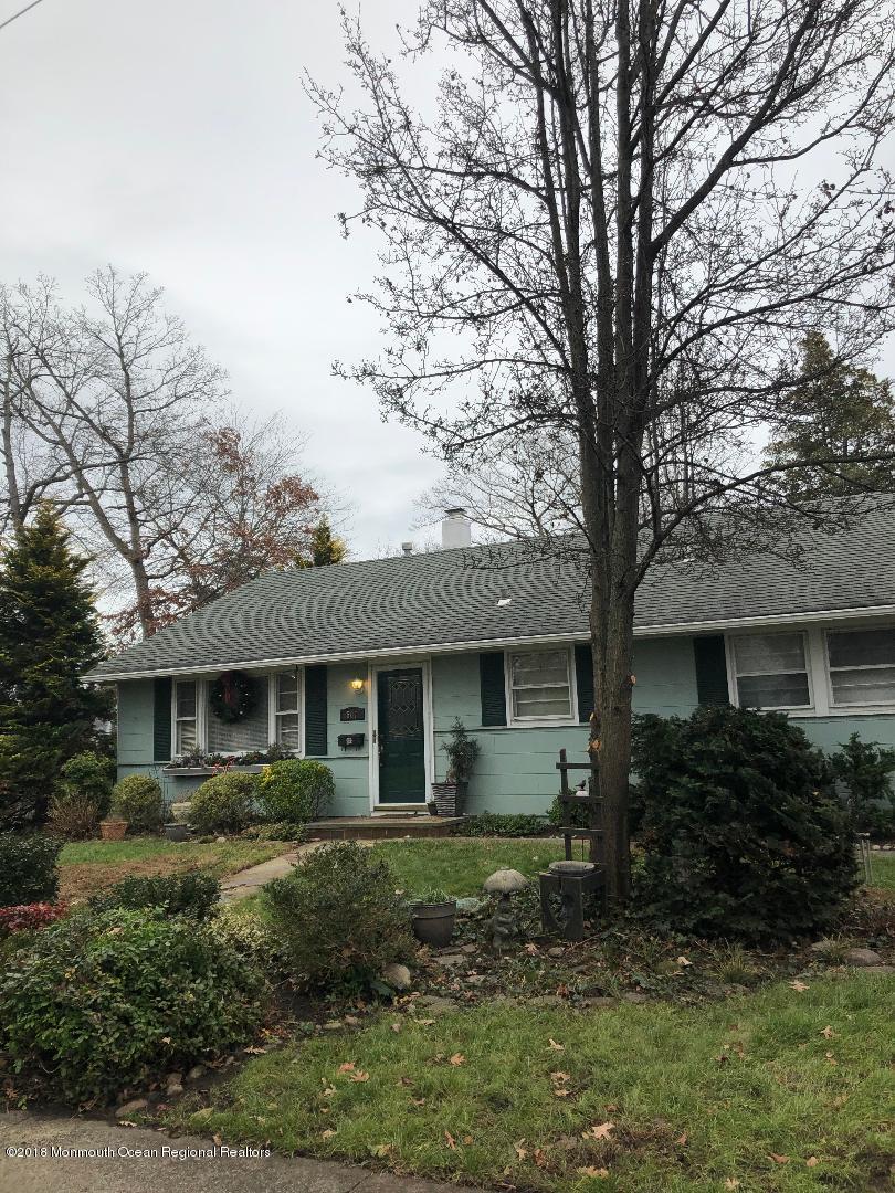 507 Staffa Street - Photo 1