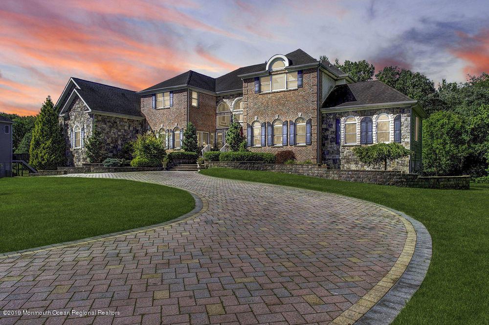 111 Hidden Pond Court - Photo 1