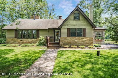 11 Roberts Road - Photo 1