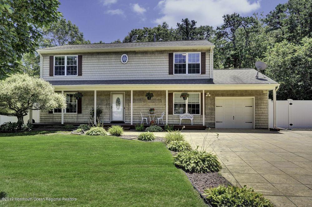 13 Hemlock Lane - Photo 1