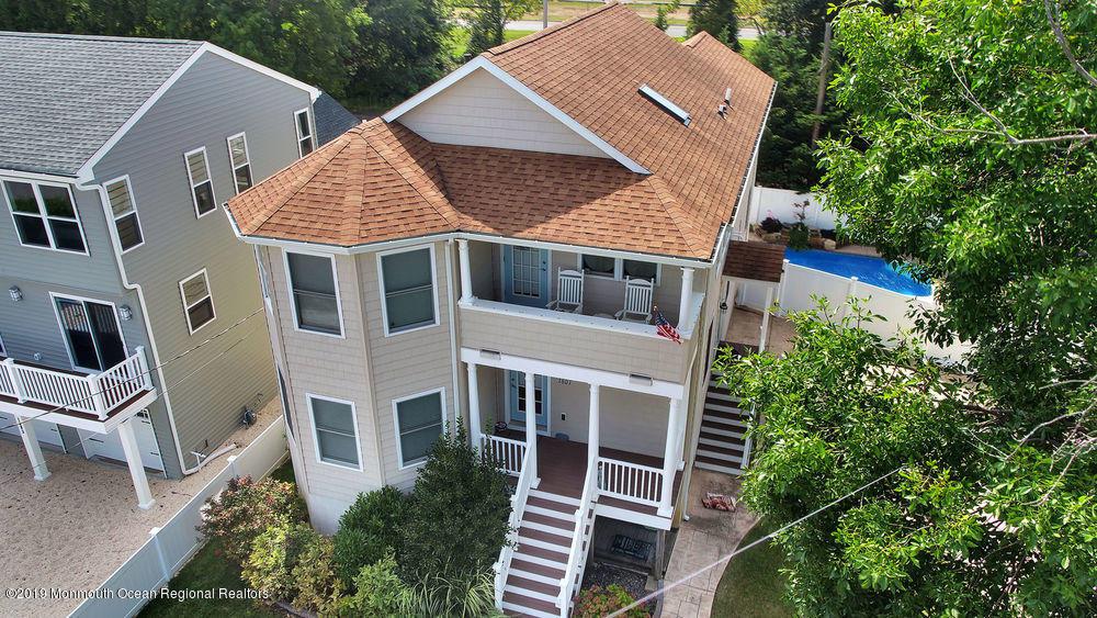 1601 West Street - Photo 1