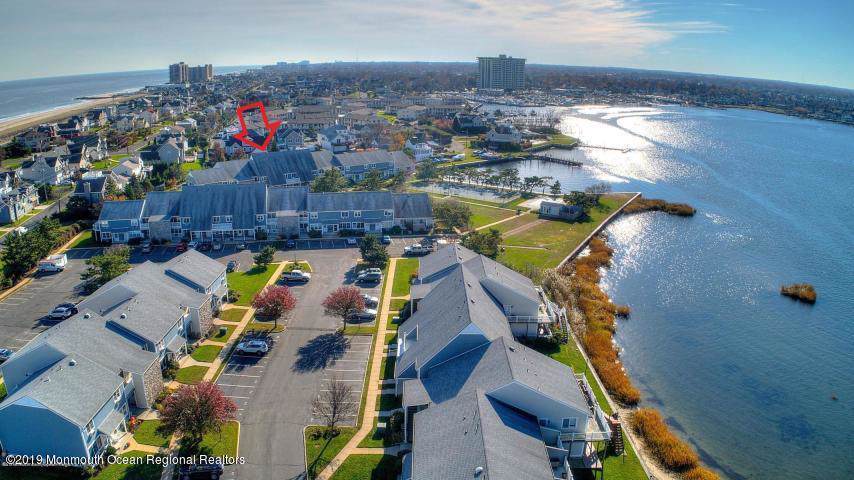 100 Seaview Avenue - Photo 1
