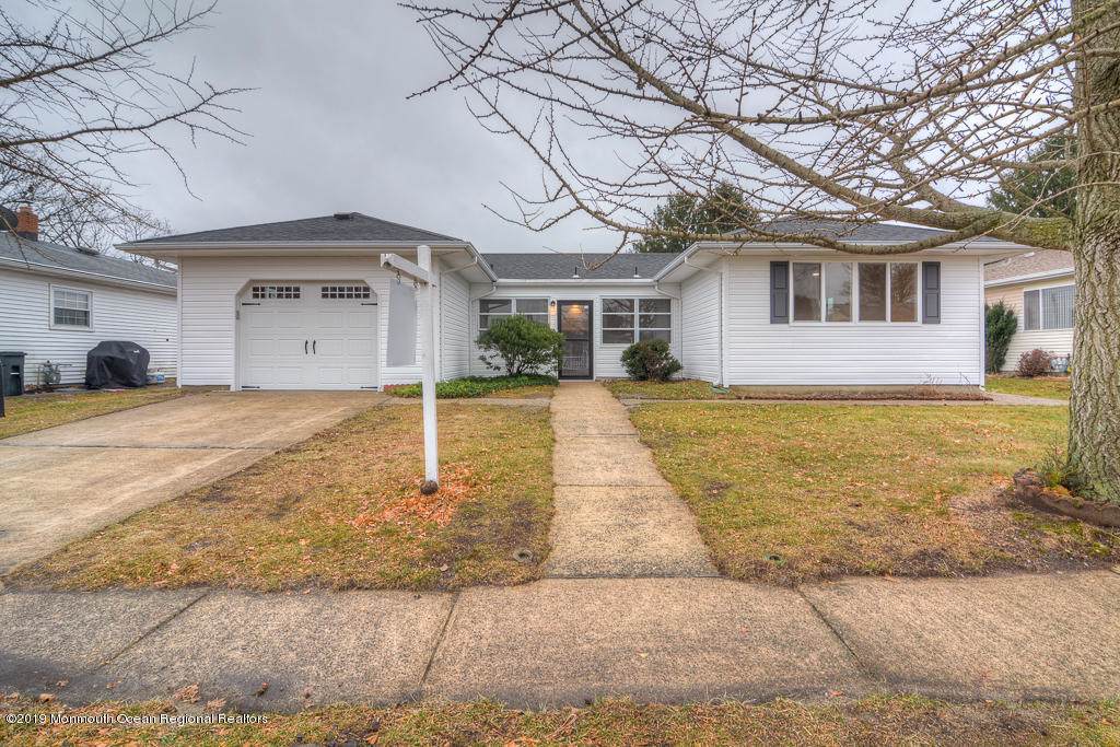 206 Bonaire Drive - Photo 1