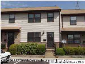 22 Village Green Way - Photo 1
