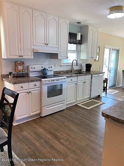 89 Falmouth Avenue - Photo 1