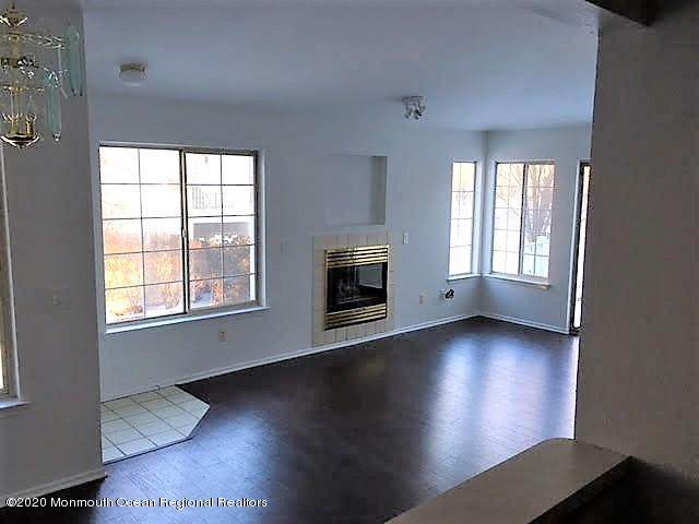 32 Wentworth Road - Photo 1