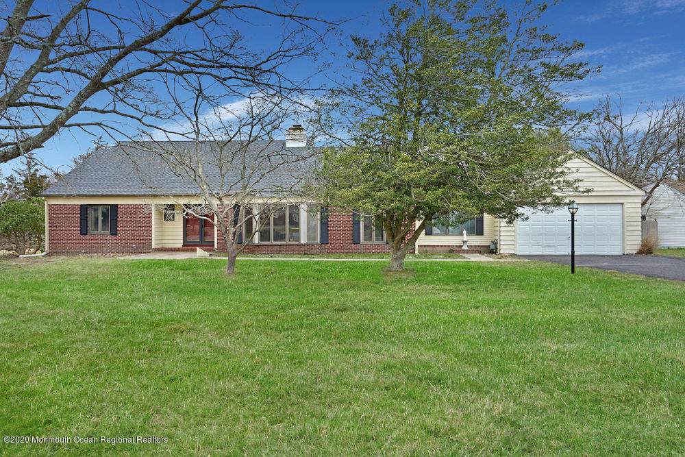 596 Bay Avenue - Photo 1 596 Bay Avenue - Photo 1