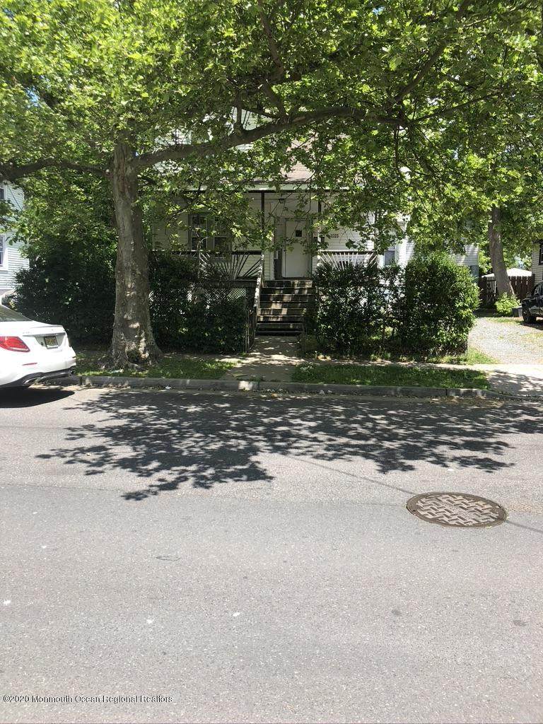 1023 Monroe Avenue - Photo 1