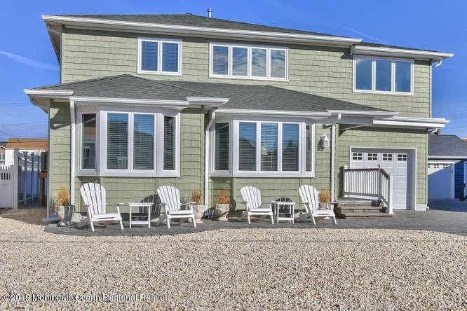 7 Dover Avenue - Photo 1