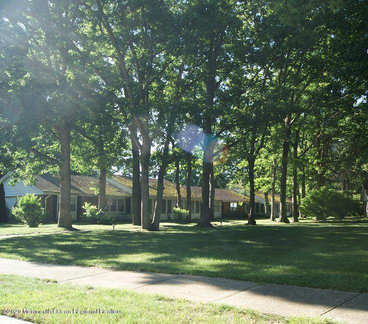 274-B Kingston Court - Photo 1