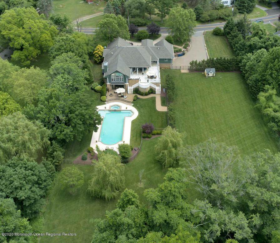4 Old Mill Road - Photo 1