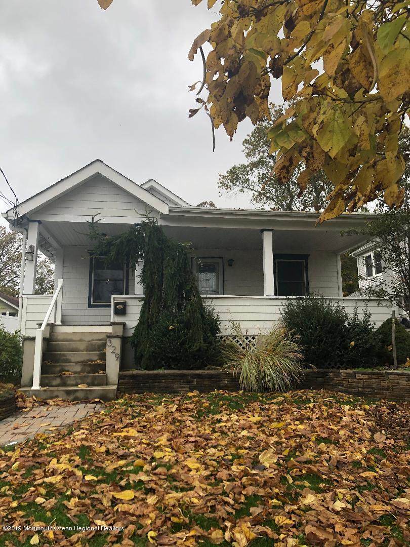 329 Wells Avenue - Photo 1