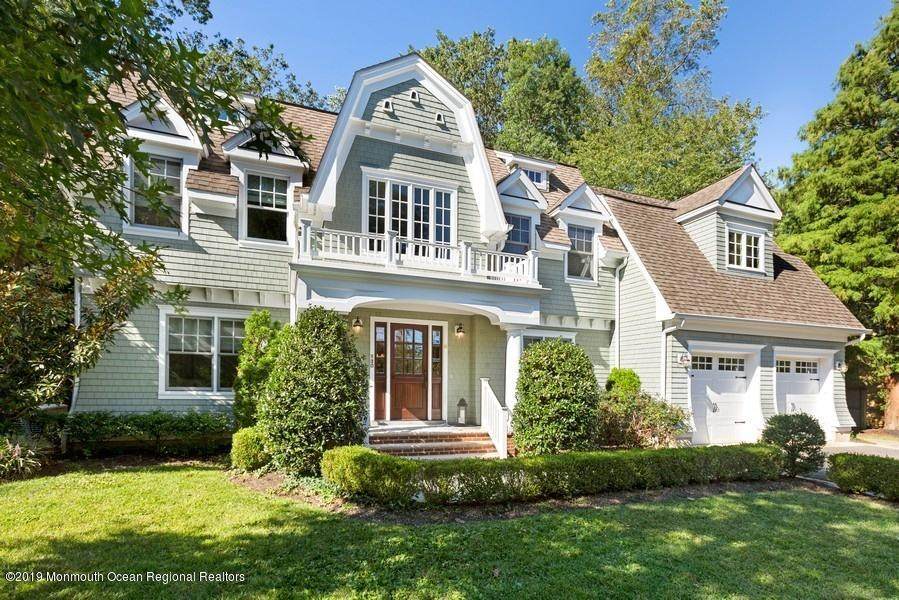 130 Oak Place - Photo 1