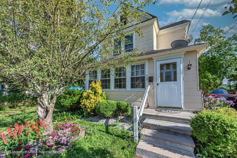 420 Laurel Avenue - Photo 1
